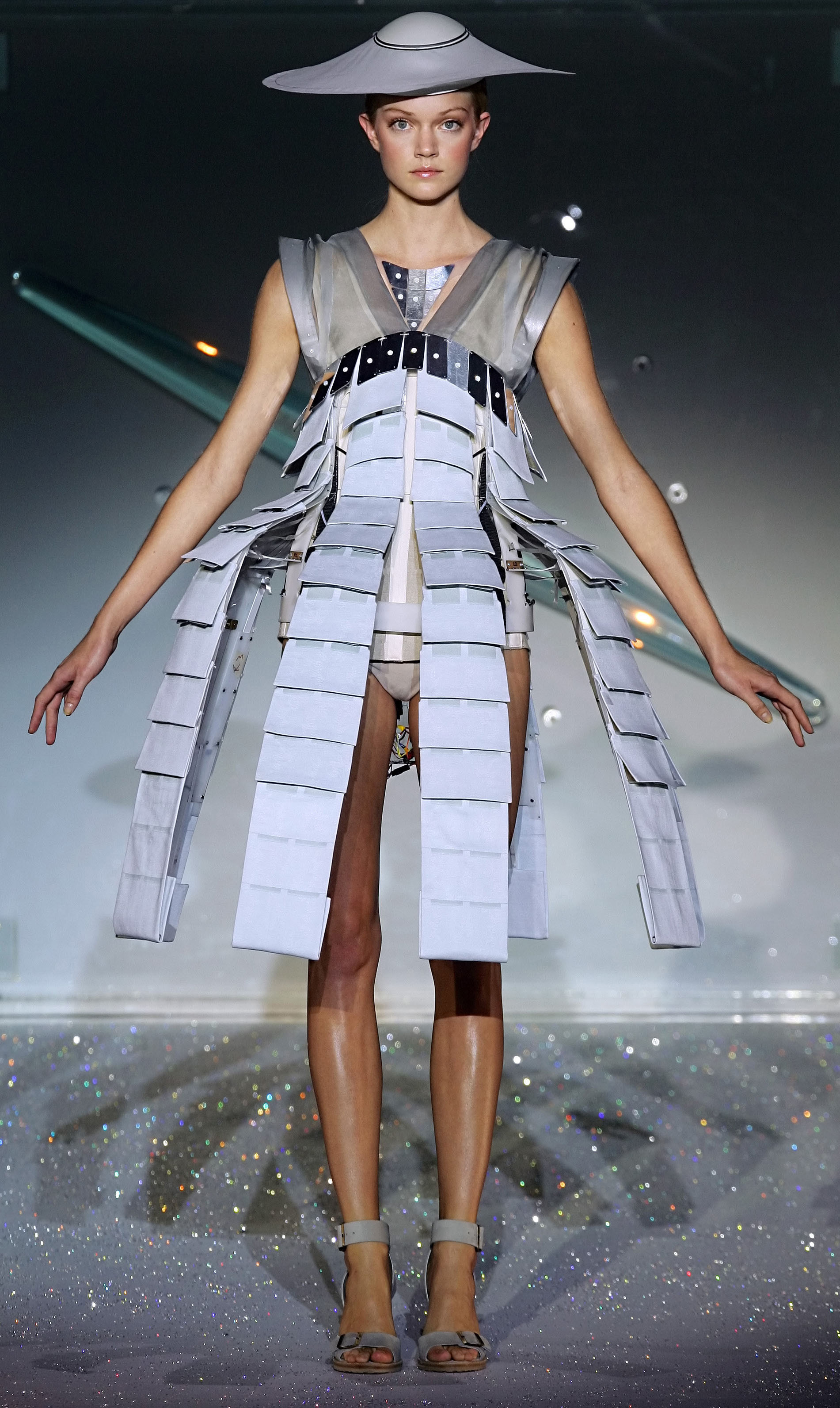 Hussein Chalayan / ICONIC LADY GAGA – Style2Designer